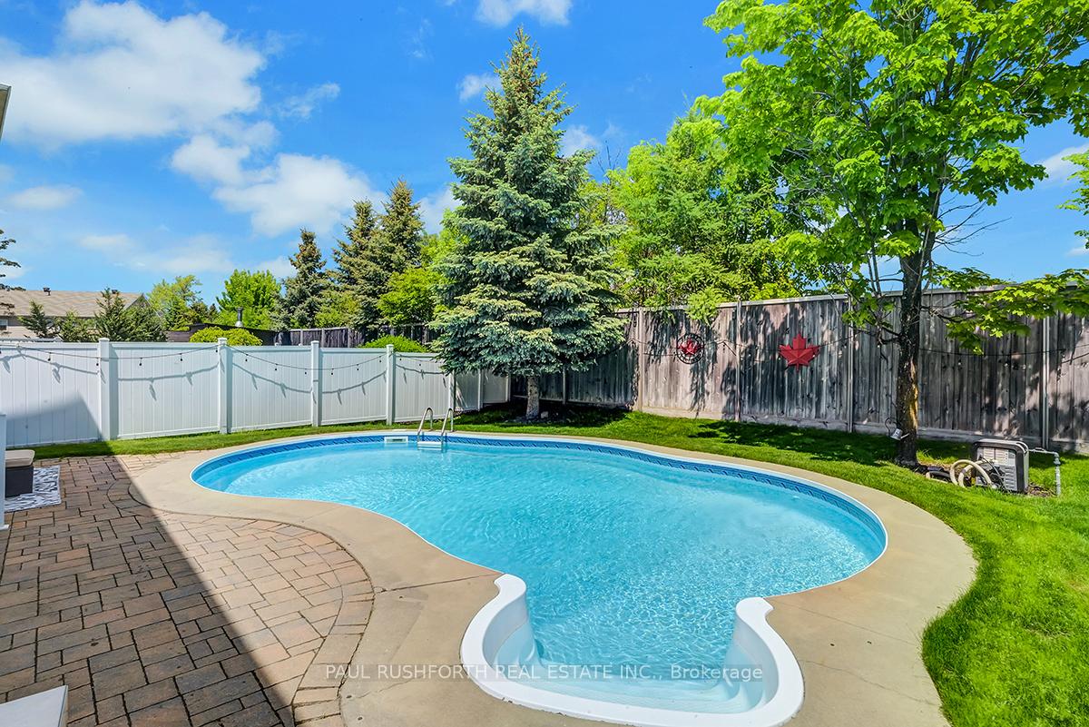 Photo 3 of 937 Rossburn Crescent, Ottawa, Barrhaven - Stonebridge — HOMEH