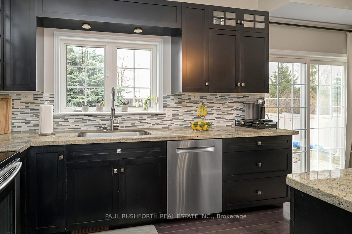 Photo 10 of 937 Rossburn Crescent, Ottawa, Barrhaven - Stonebridge — HOMEH