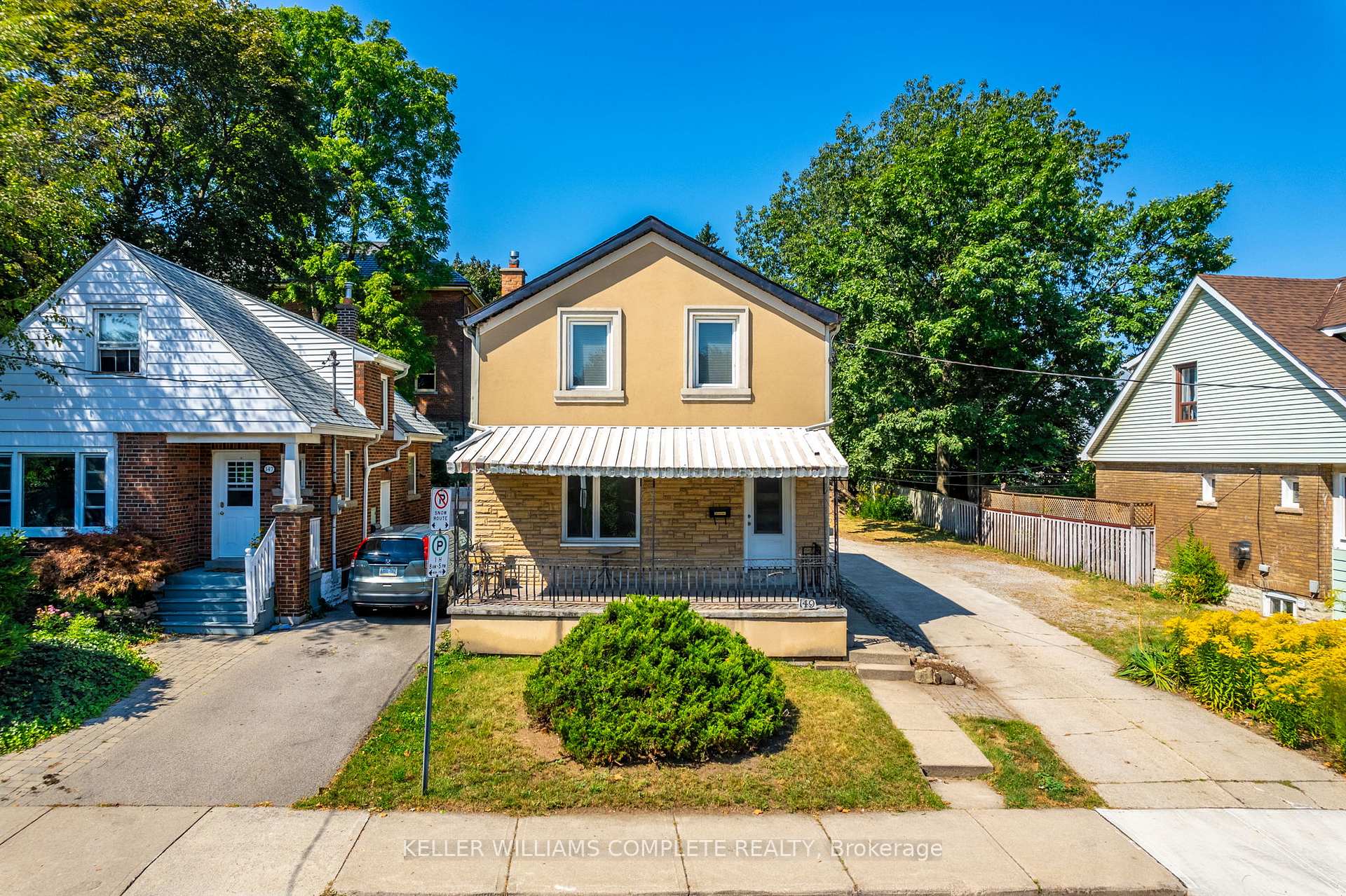 Front of 149 Strathcona Avenue N