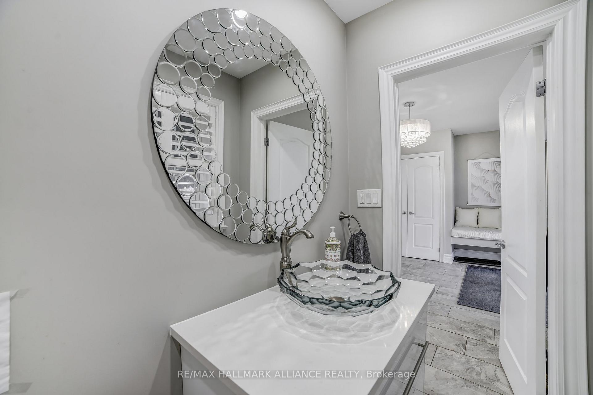 Photo 20 of 53 Windemere Road, Hamilton, Stoney Creek — HOMEH