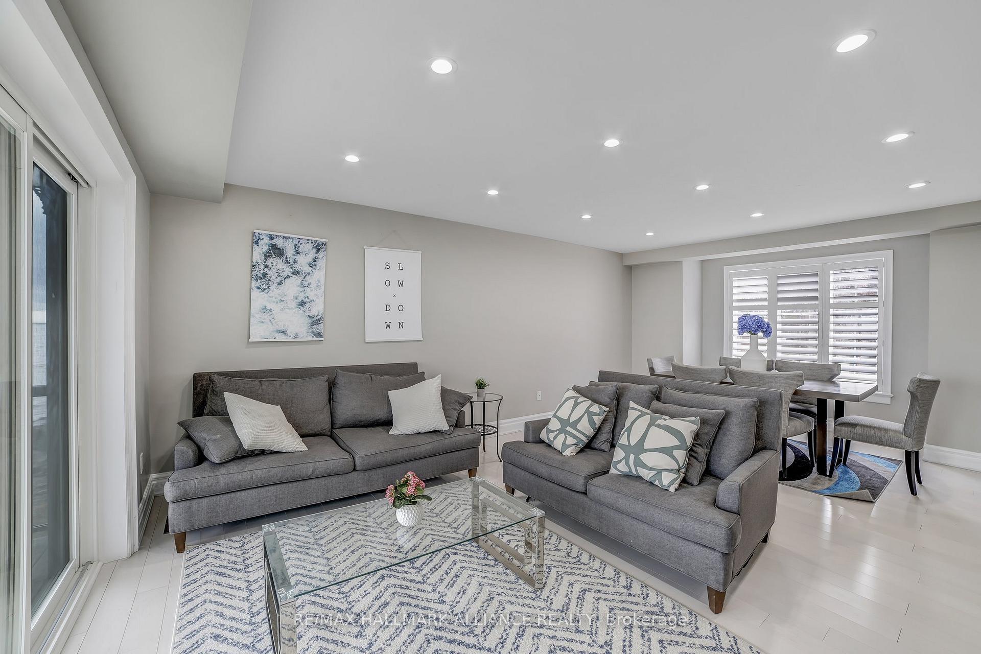 Photo 22 of 53 Windemere Road, Hamilton, Stoney Creek — HOMEH