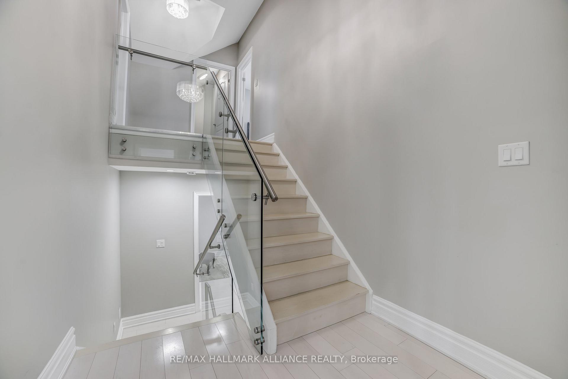 Photo 26 of 53 Windemere Road, Hamilton, Stoney Creek — HOMEH