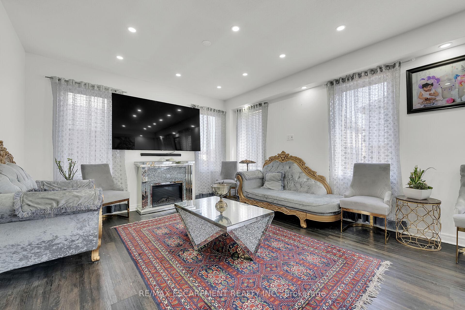 Photo 13 of 47 Sauvignon Crescent, Hamilton, Fruitland — HOMEH