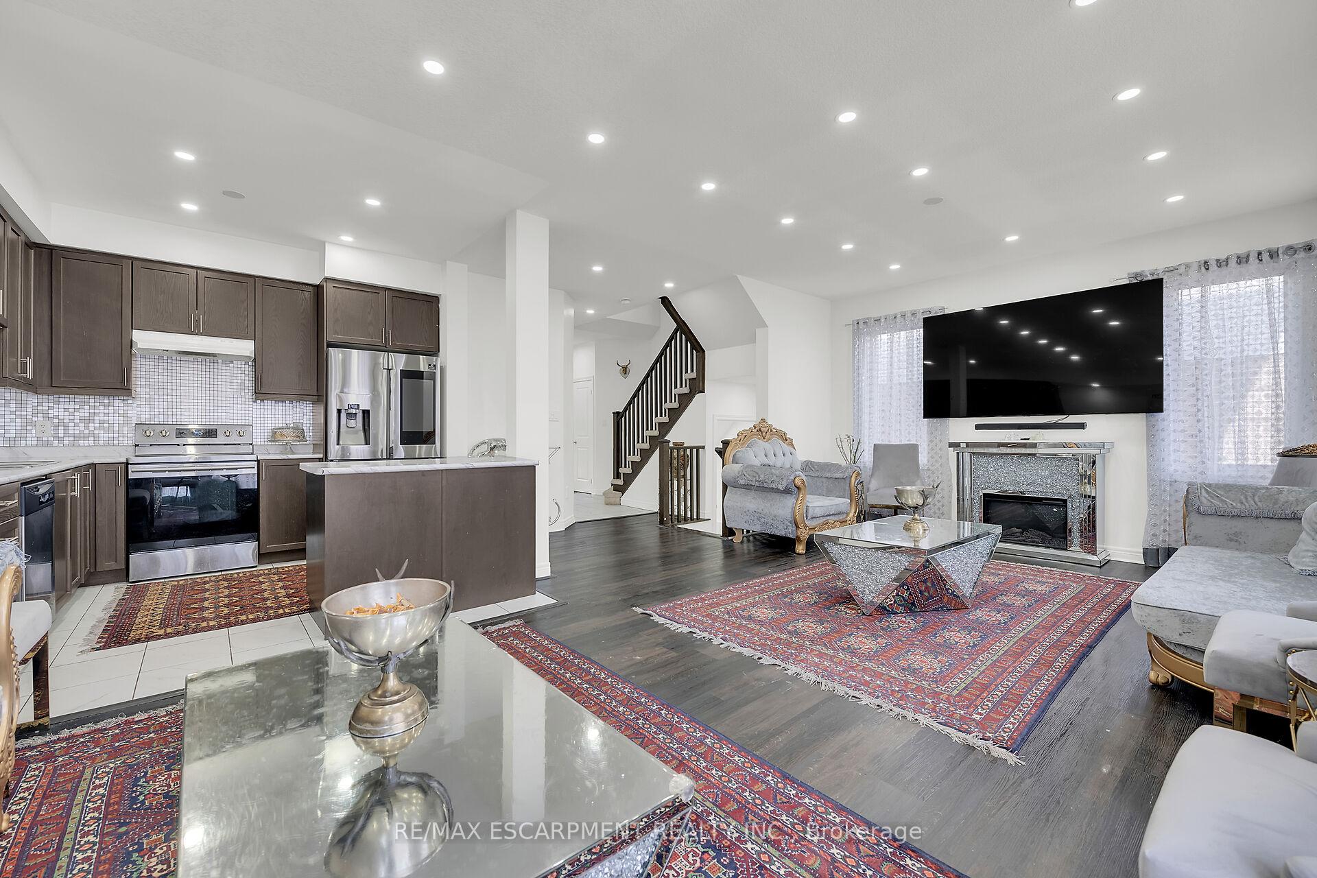 Photo 19 of 47 Sauvignon Crescent, Hamilton, Fruitland — HOMEH