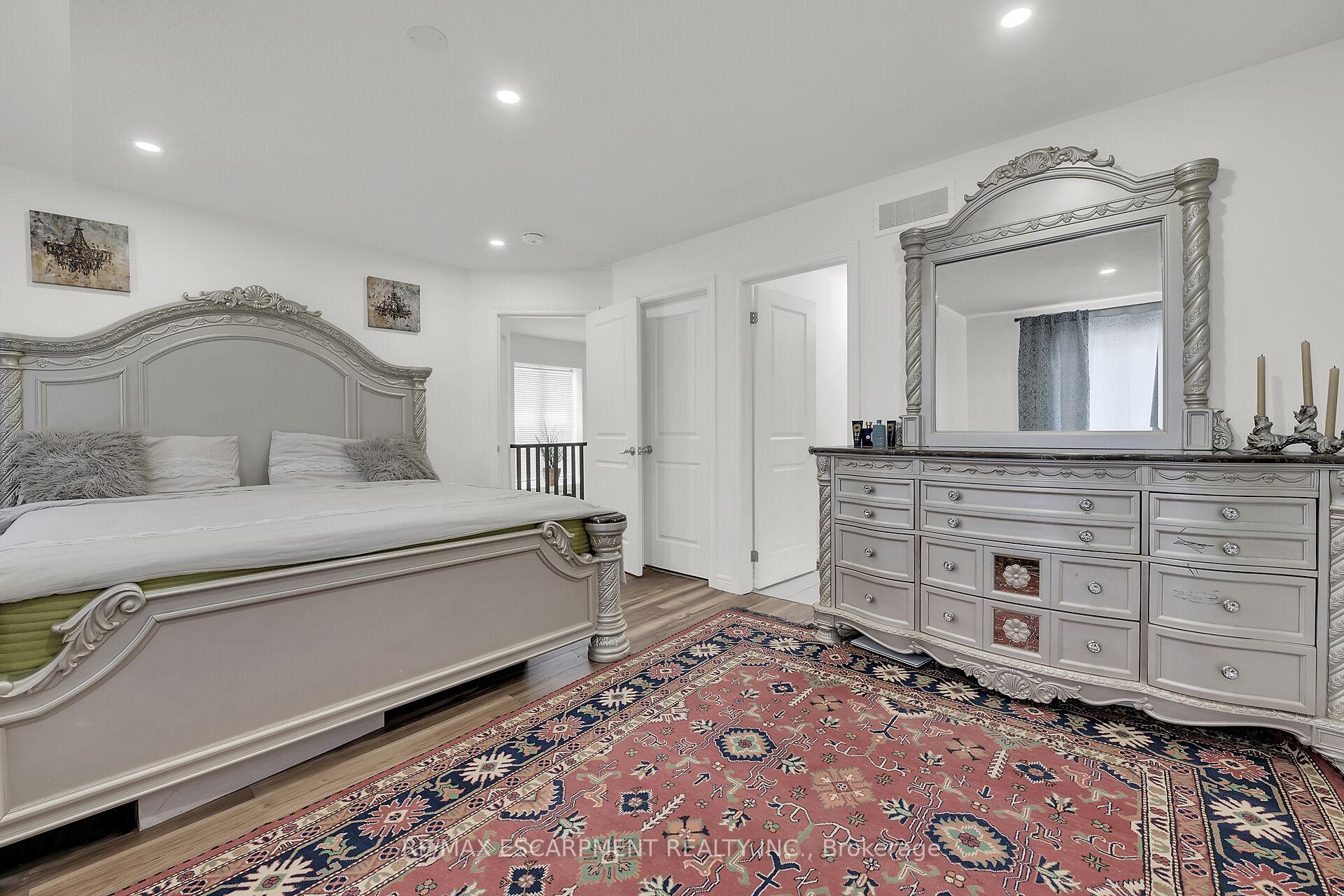 Photo 26 of 47 Sauvignon Crescent, Hamilton, Fruitland — HOMEH