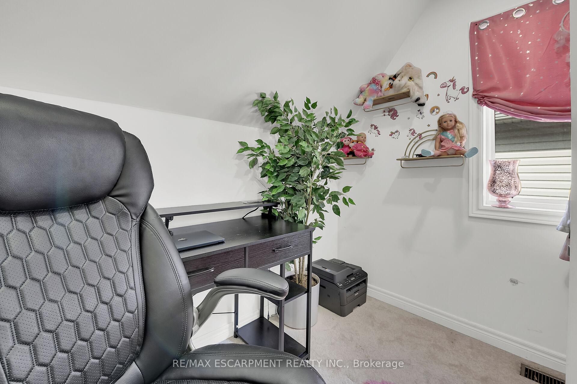 Photo 28 of 47 Sauvignon Crescent, Hamilton, Fruitland — HOMEH