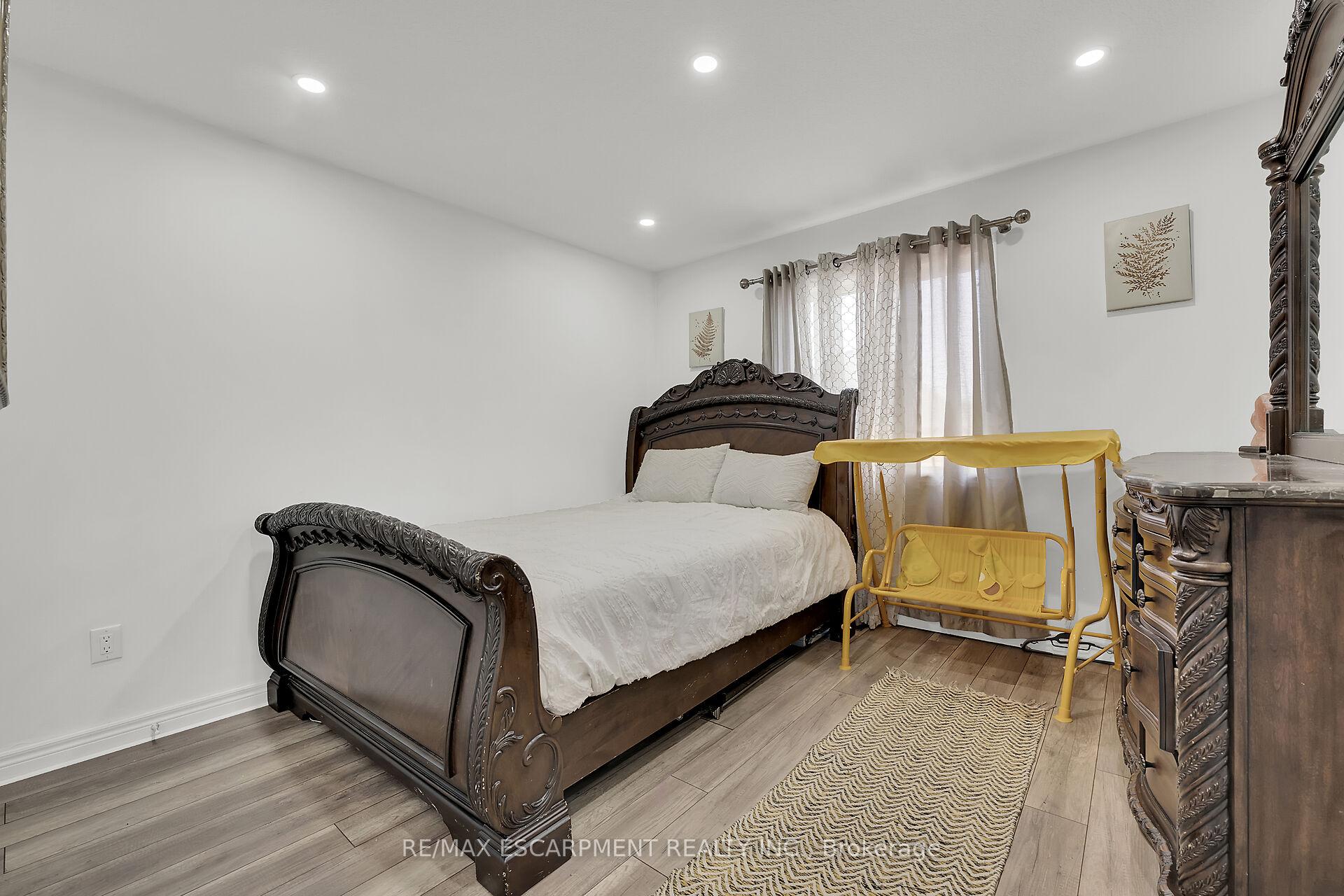 Photo 32 of 47 Sauvignon Crescent, Hamilton, Fruitland — HOMEH