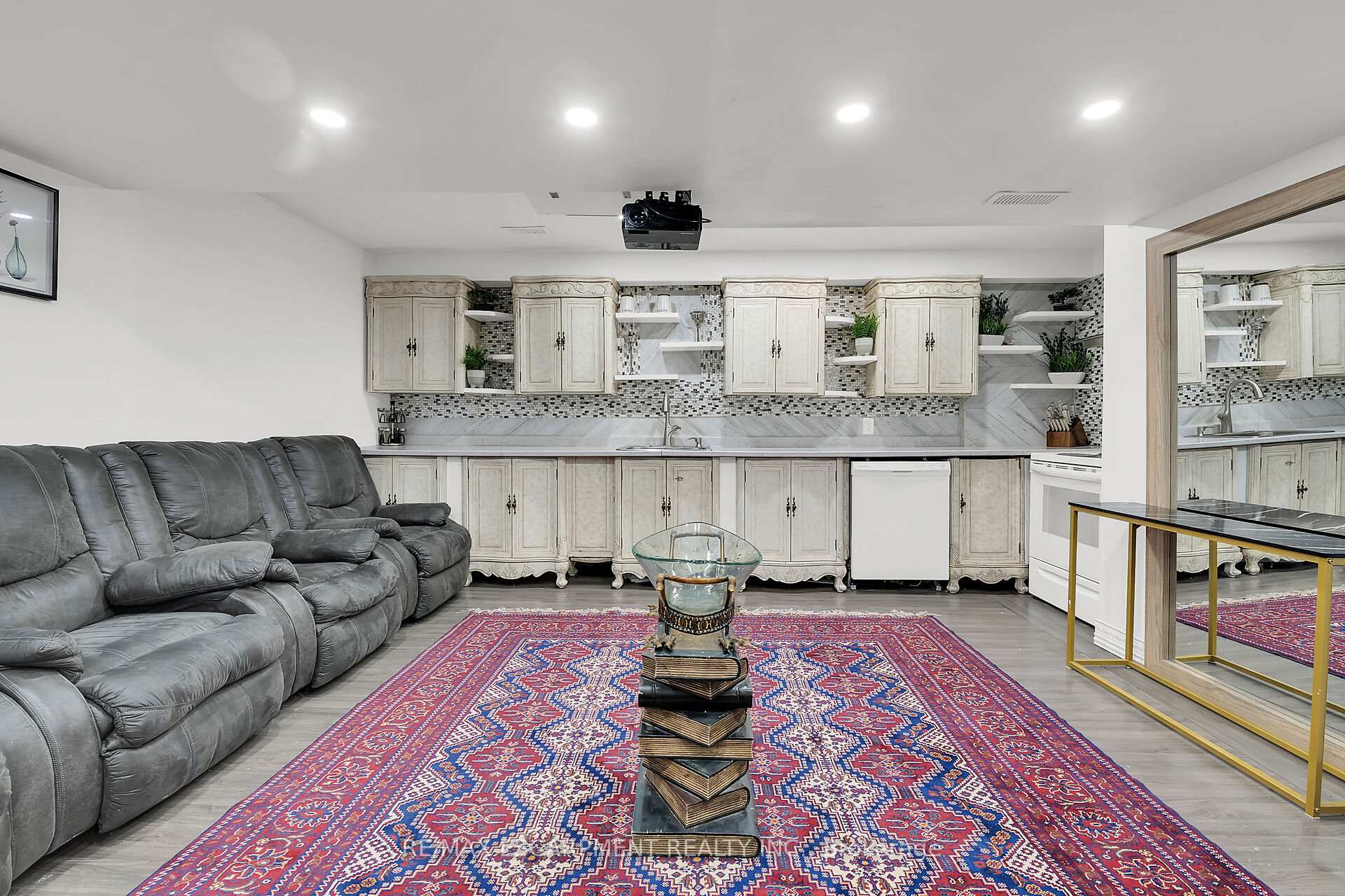 Photo 45 of 47 Sauvignon Crescent, Hamilton, Fruitland — HOMEH