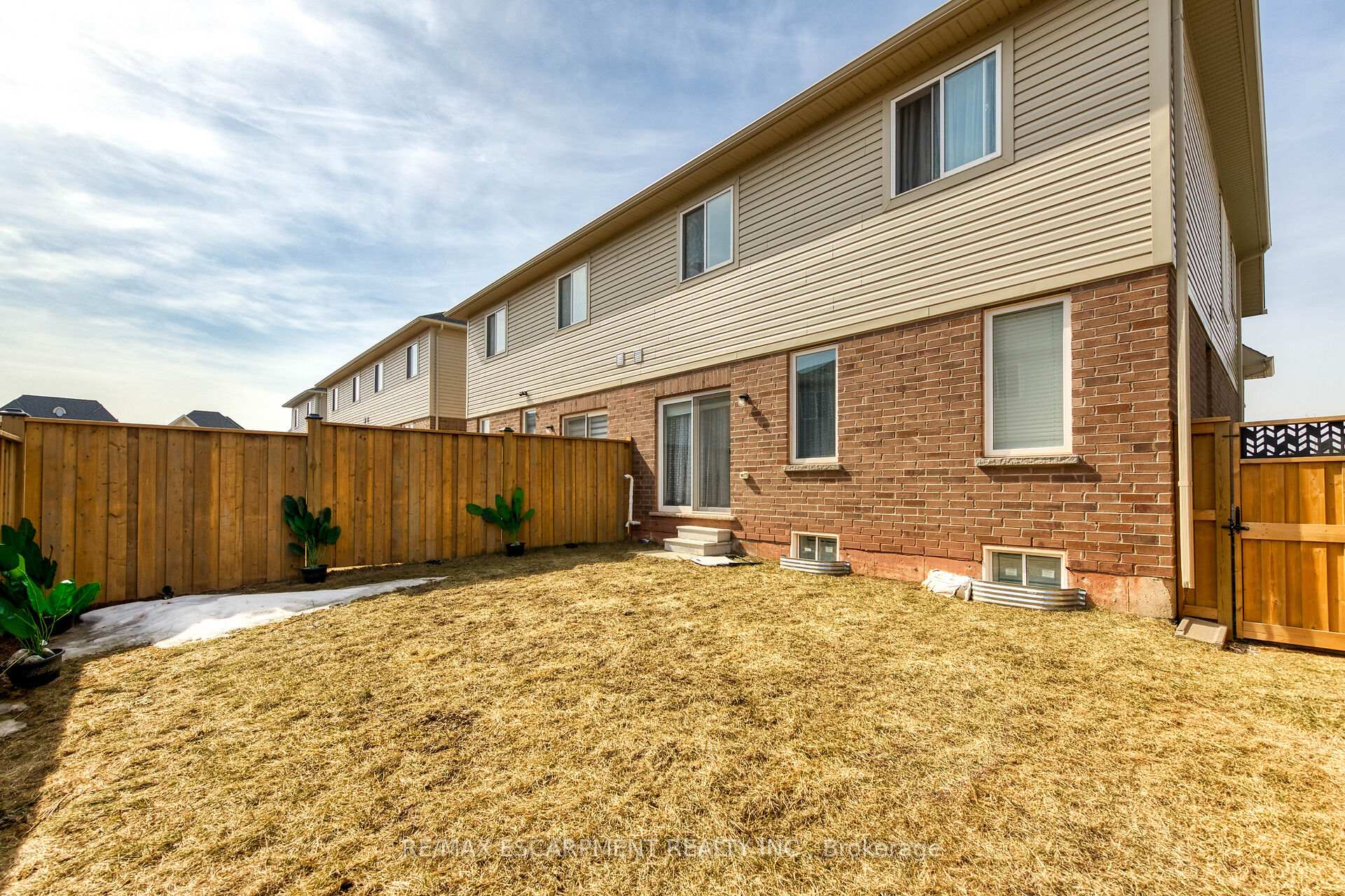 Photo 41 of 47 Sauvignon Crescent, Hamilton, Fruitland — HOMEH