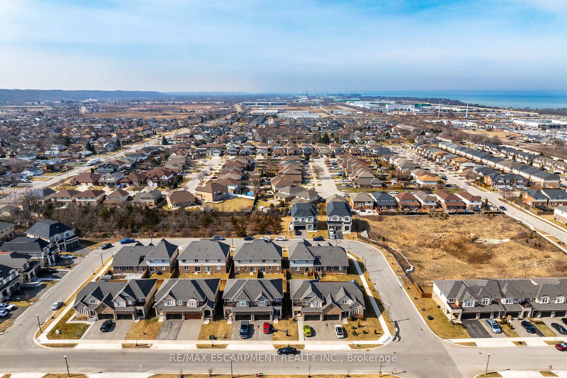 Photo 44 of 47 Sauvignon Crescent, Hamilton, Fruitland — HOMEH