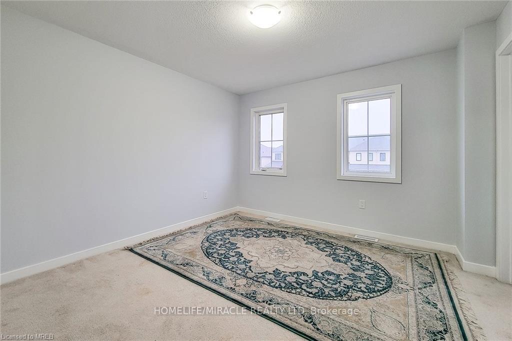 Photo 20 of 19 Sherway Street E, Hamilton, Stoney Creek Mountain — HOMEH
