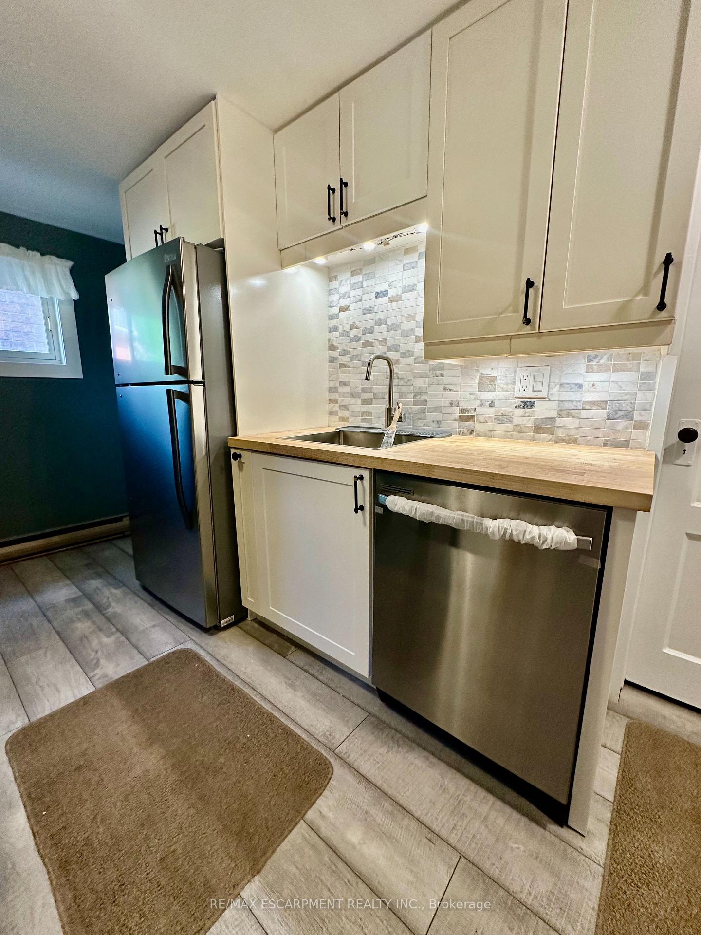 Photo 10 of 269 Park Street W, Hamilton, Cootes Paradise — HOMEH