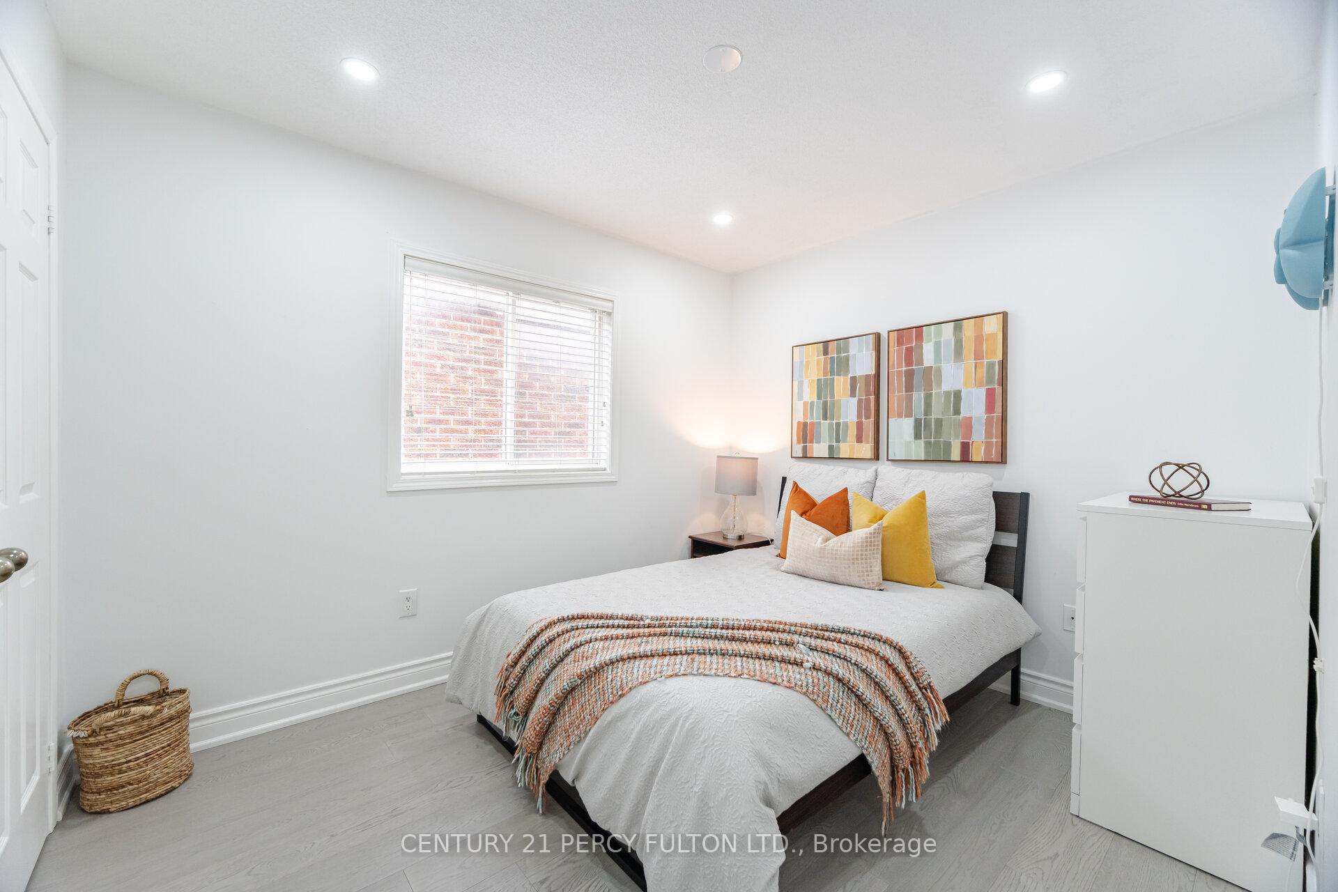Photo 31 of 640 Sunbird Trail, Pickering, Amberlea — HOMEH