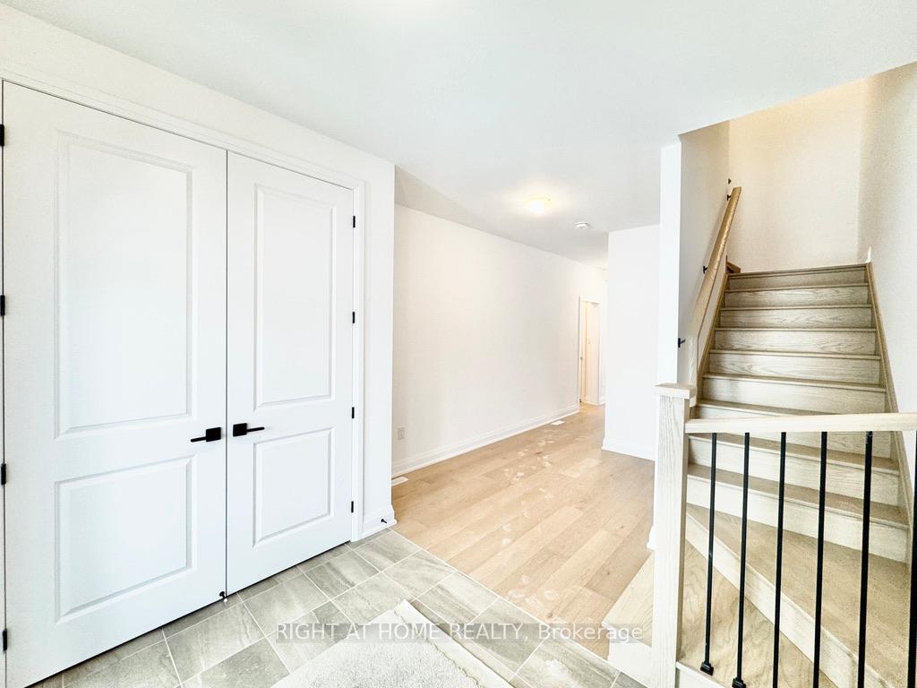 Photo 7 of 45 Lally Terrace, Barrie, Rural Barrie Southeast — HOMEH