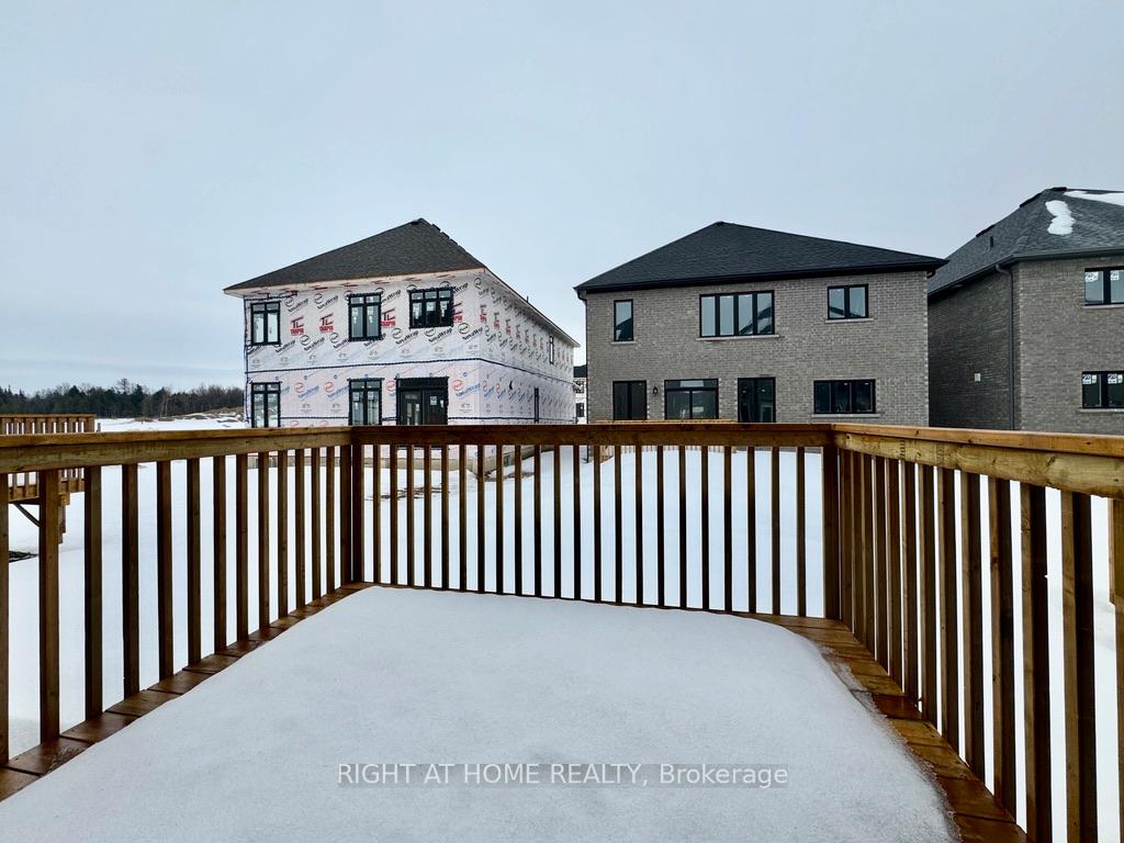 Photo 18 of 45 Lally Terrace, Barrie, Rural Barrie Southeast — HOMEH