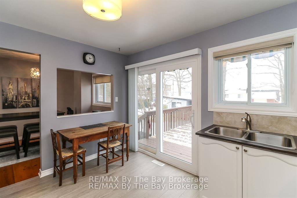 Photo 12 of 94 Leo Boulevard, Wasaga Beach — HOMEH