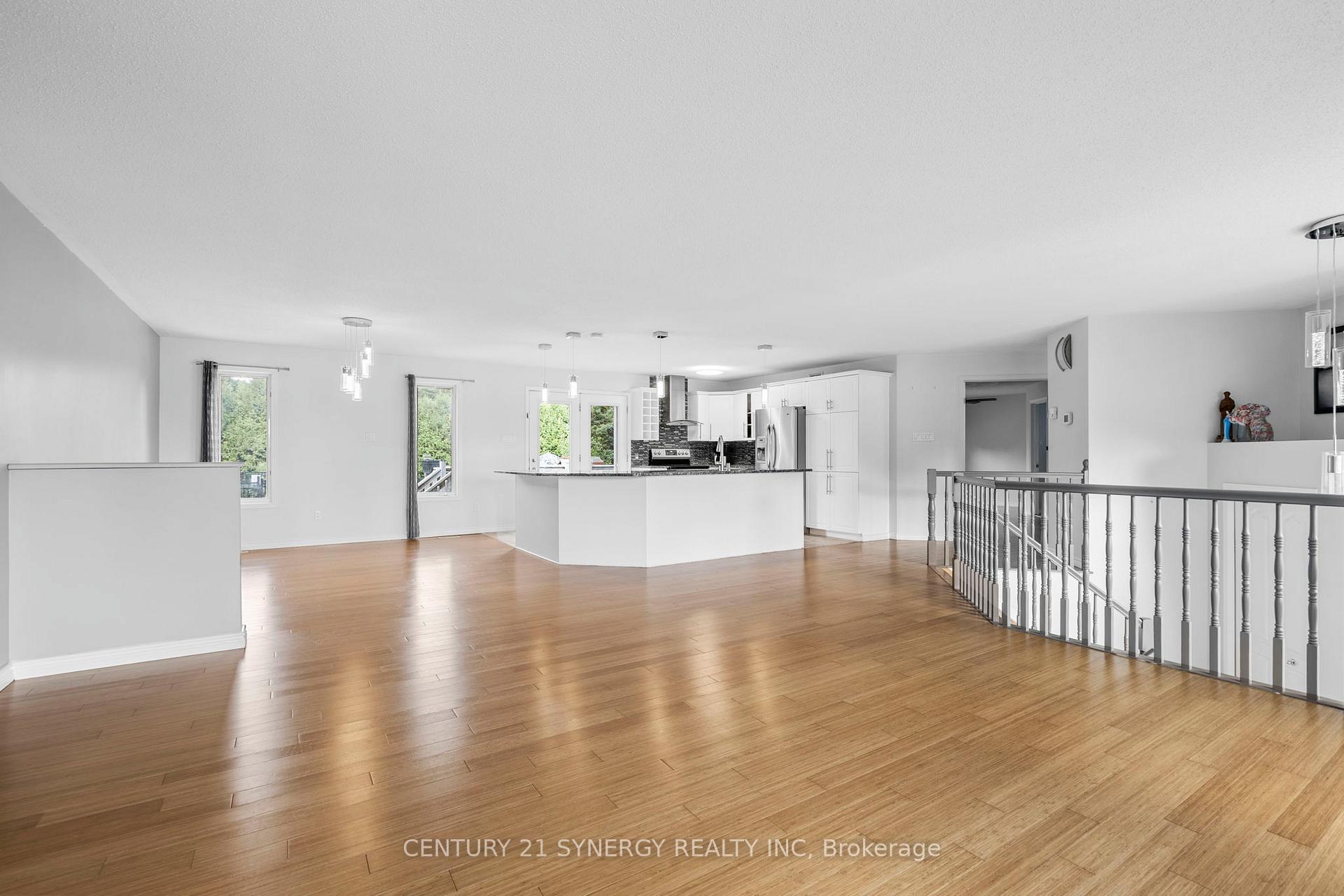 Photo 5 of 6709 Stanmore Street, Ottawa, Greely — HOMEH