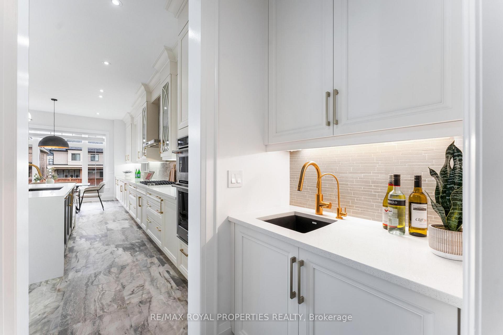 Photo 29 of 62 Endless Circle, Vaughan, Kleinburg — HOMEH