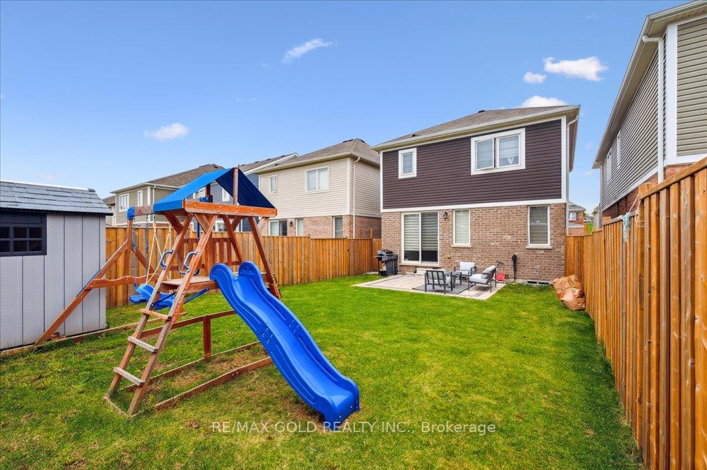 Photo 36 of 171 Ridge Road, Cambridge — HOMEH