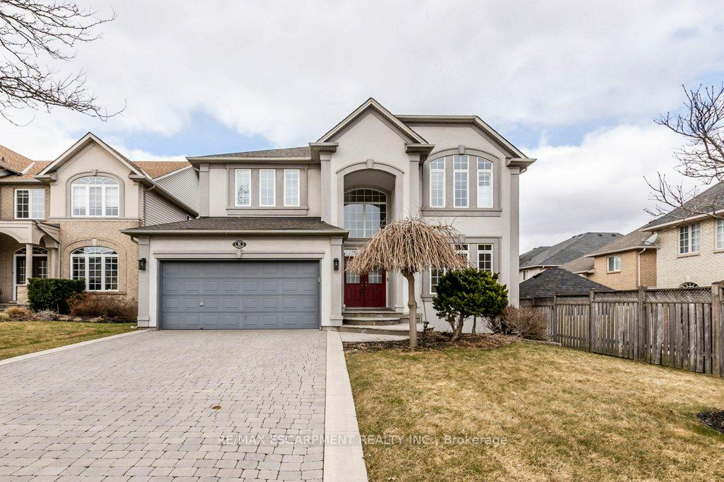 Front of 8 Hackney Court