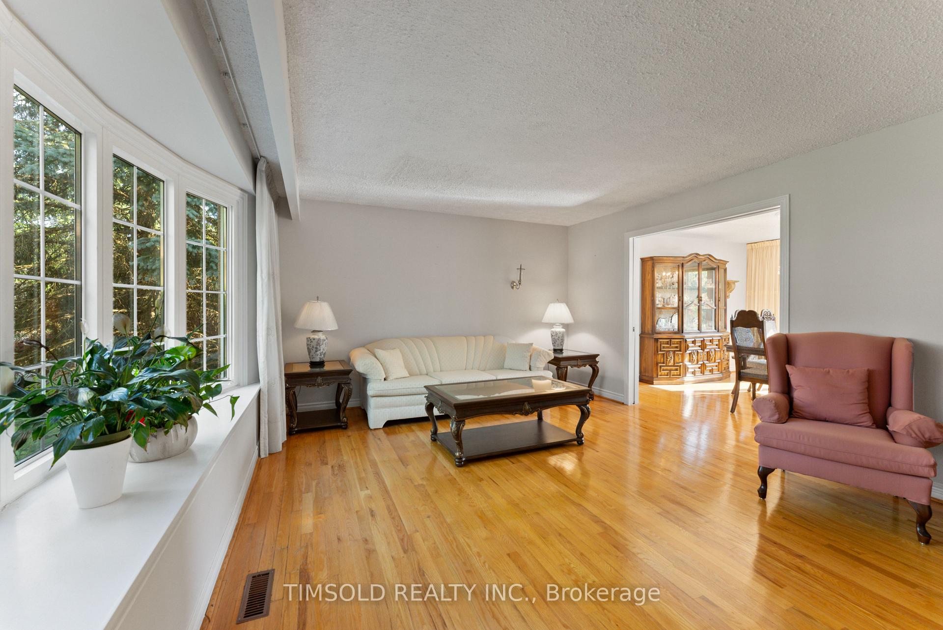 Photo 16 of 32 Addington Square, Markham, Unionville — HOMEH