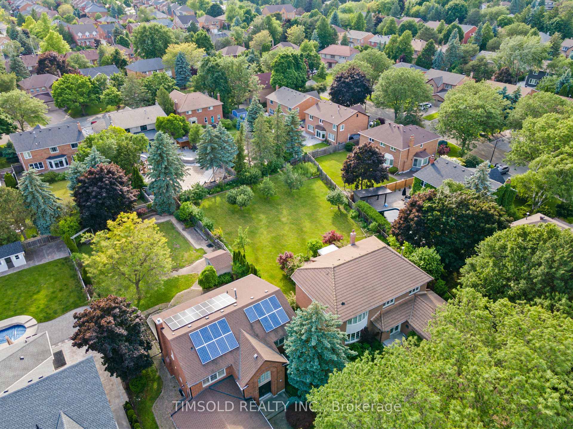 Photo 34 of 32 Addington Square, Markham, Unionville — HOMEH