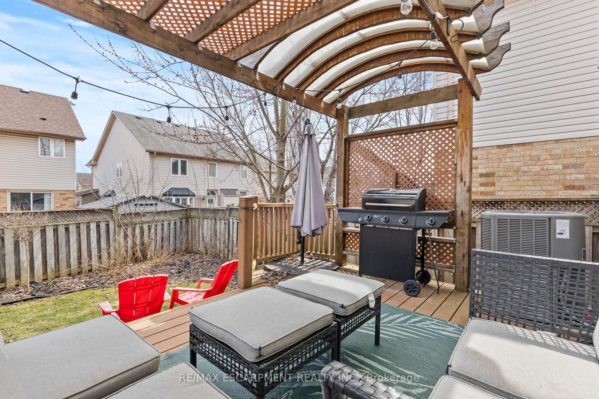Photo 41 of 12 Strathroy Crescent, Hamilton, Waterdown — HOMEH