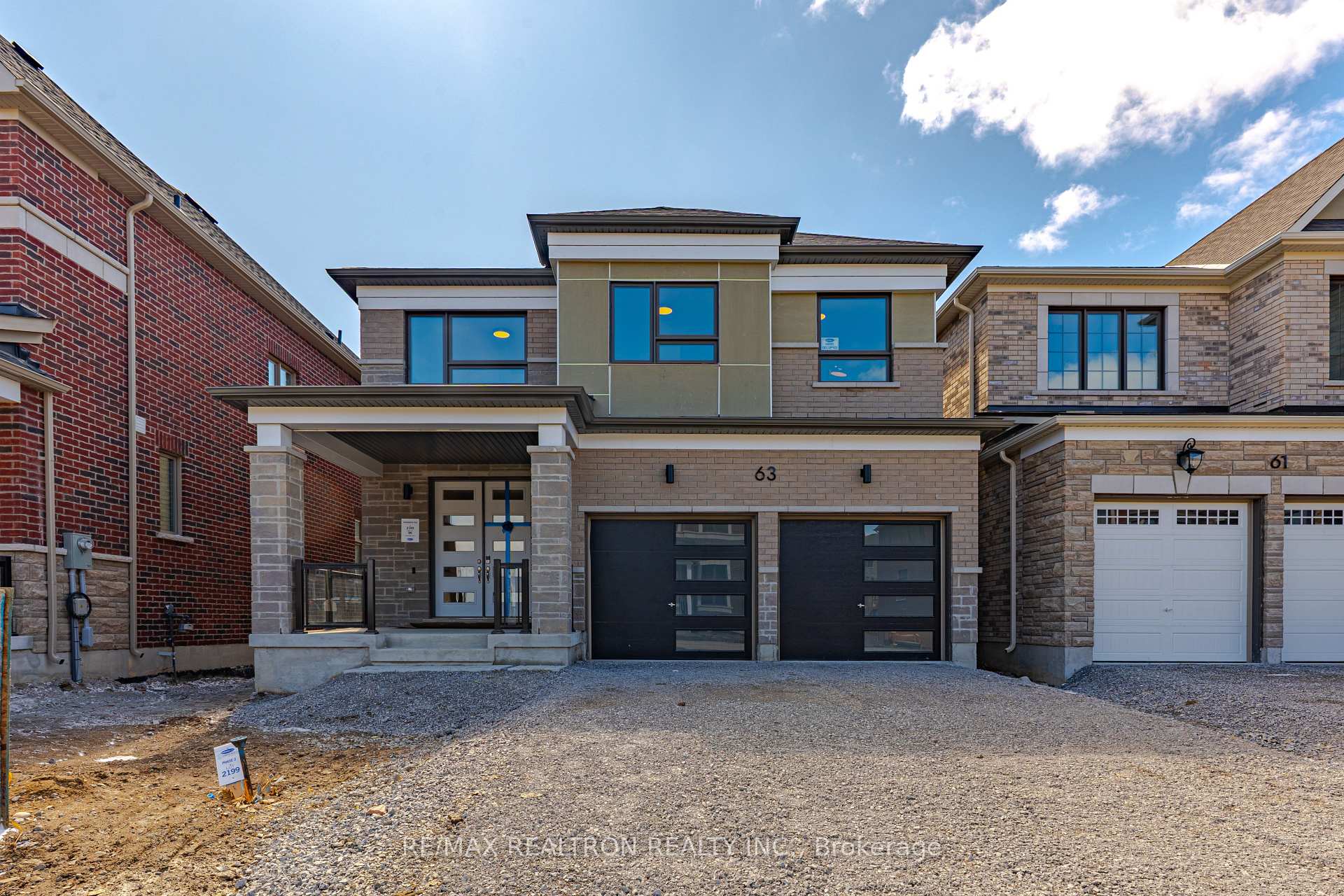 Photo 42 of 63 Greenridge Crescent, Markham, Victoria Square — HOMEH
