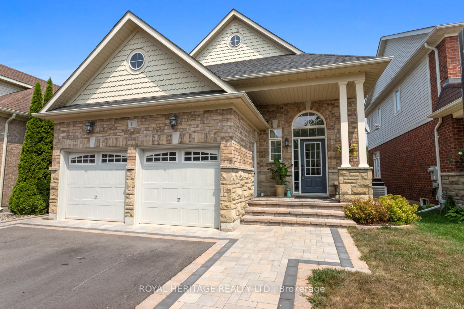 Photo 1 of 11 Piper Crescent, Clarington, Bowmanville — HOMEH