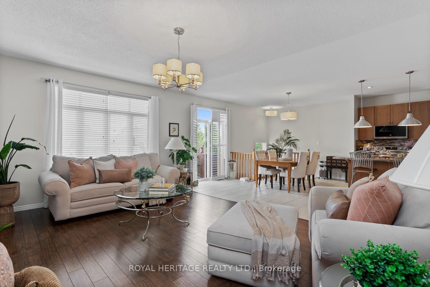 Photo 11 of 11 Piper Crescent, Clarington, Bowmanville — HOMEH