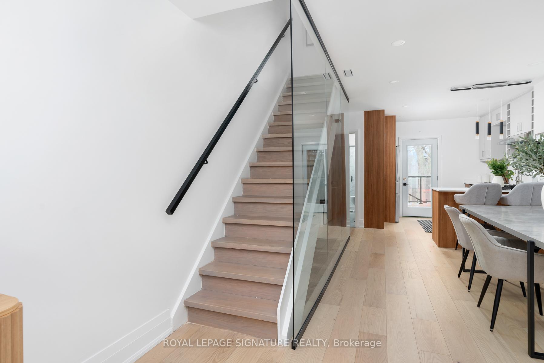 Photo 12 of 16 Latimer Avenue, Toronto, Forest Hill North — HOMEH