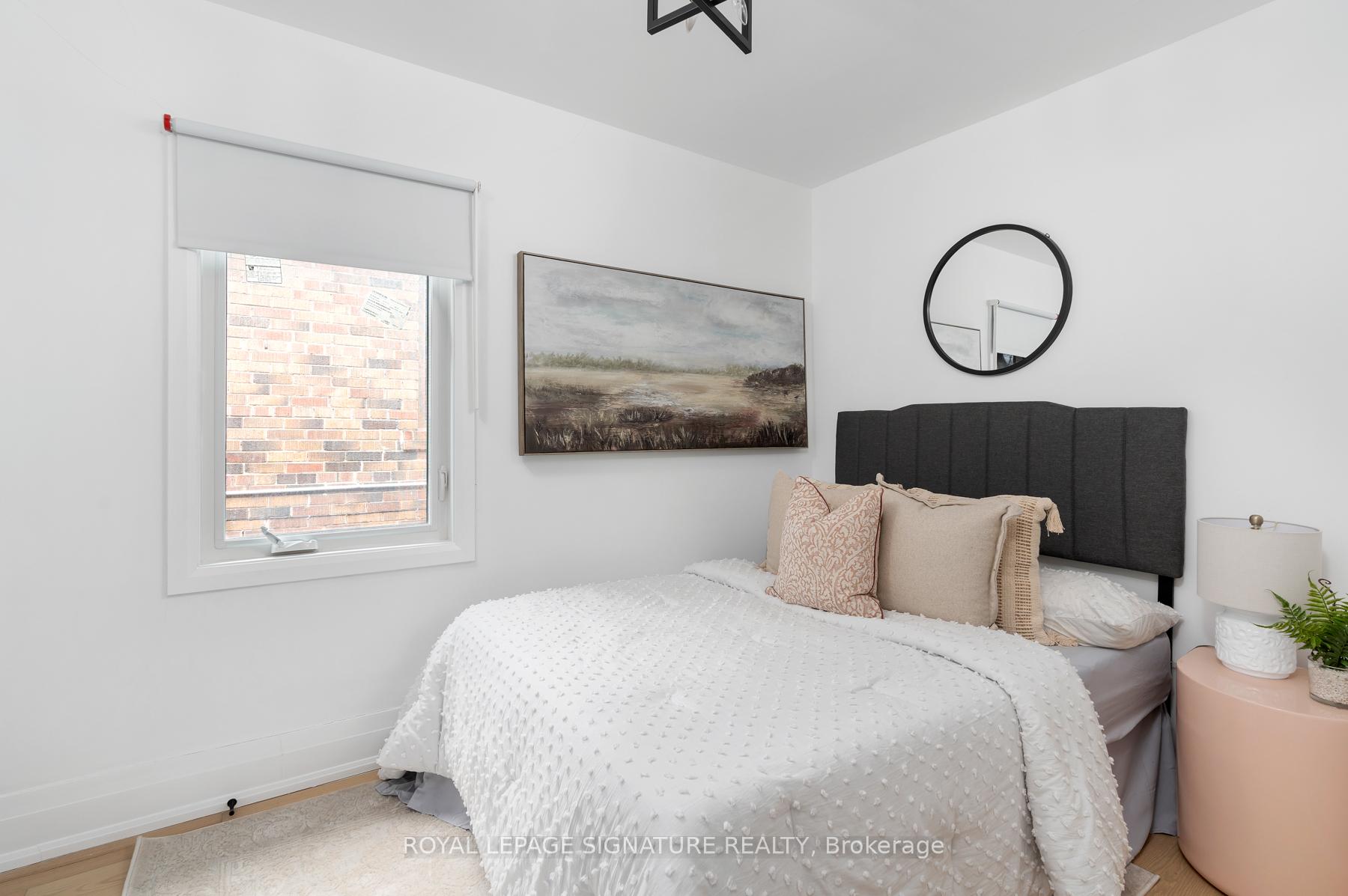 Photo 15 of 16 Latimer Avenue, Toronto, Forest Hill North — HOMEH