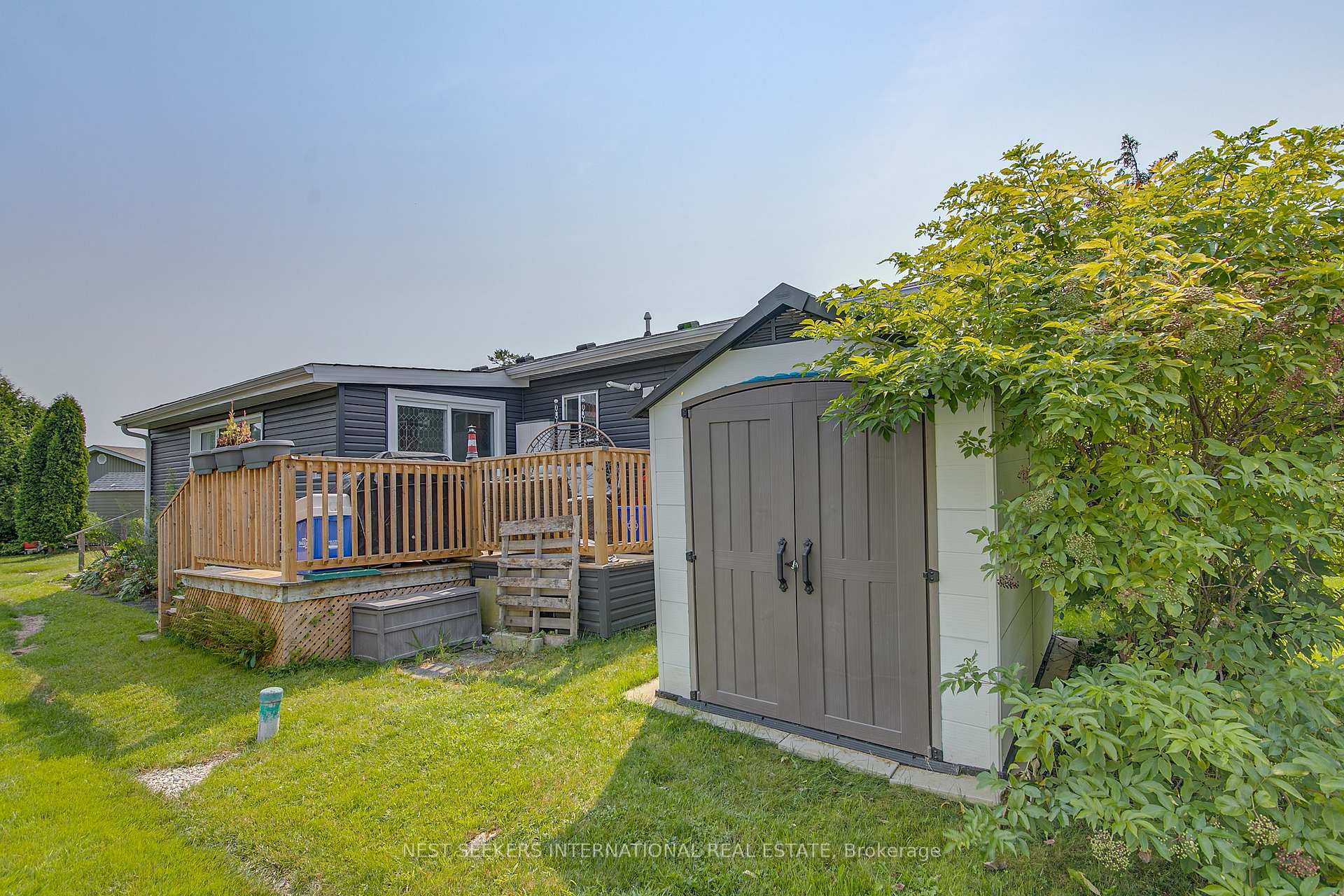 Photo 30 of 16 Sunset Drive, Innisfil, Rural Innisfil — HOMEH