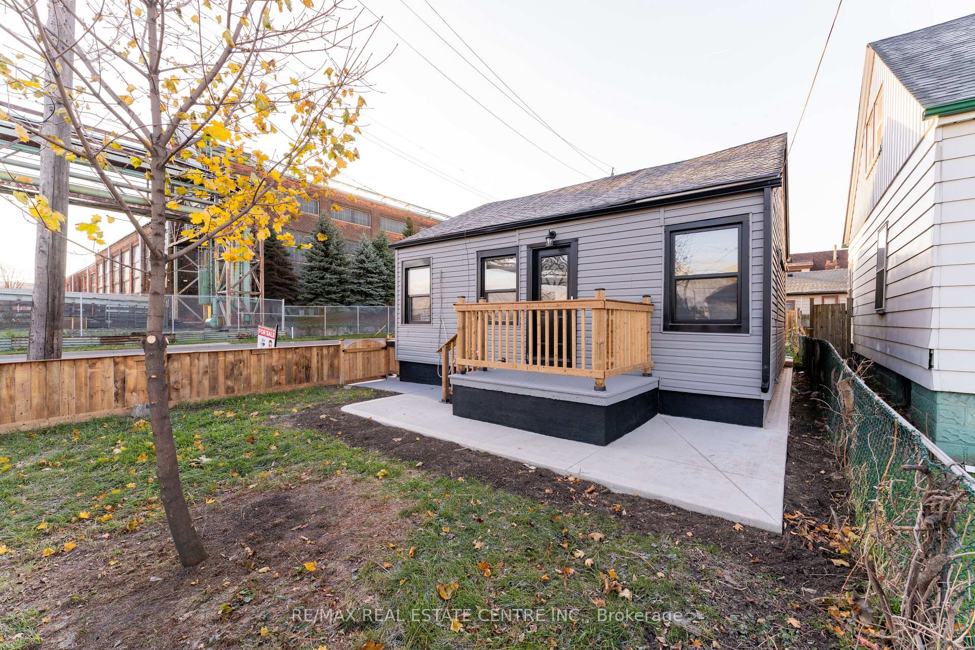 Photo 3 of 252 Grenfell Street, Hamilton, Industrial Sector — HOMEH