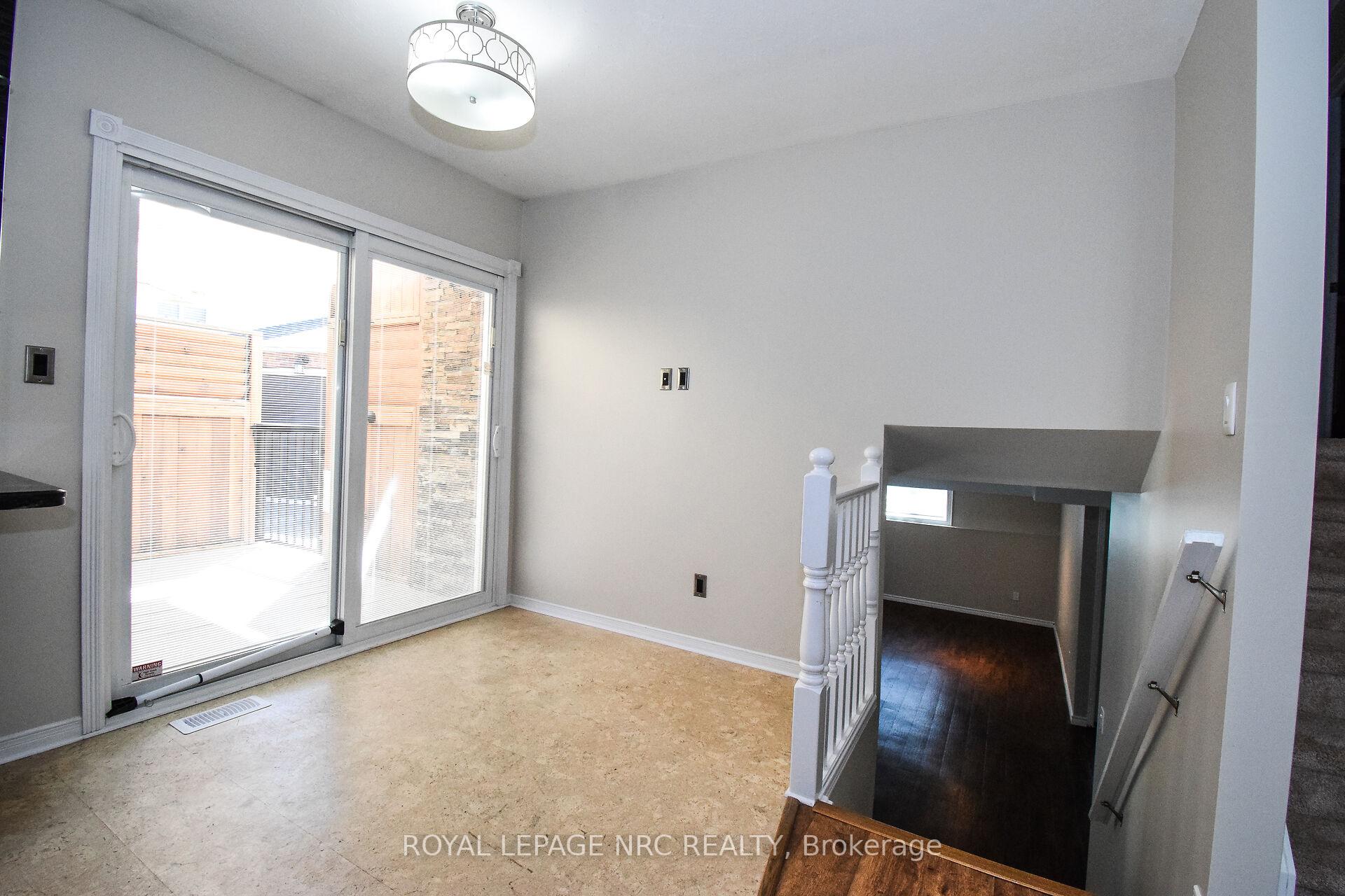 Photo 16 of 4974 Windgate Drive E, Niagara Falls, Ascot — HOMEH