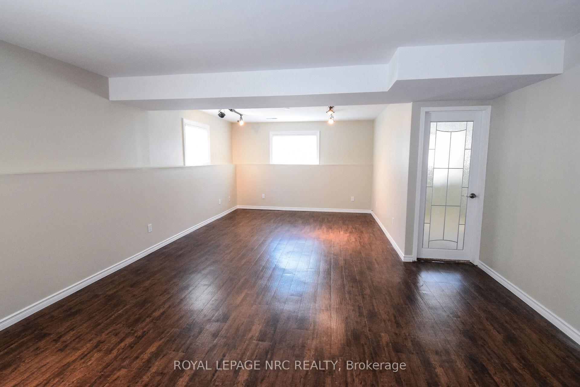 Photo 28 of 4974 Windgate Drive E, Niagara Falls, Ascot — HOMEH