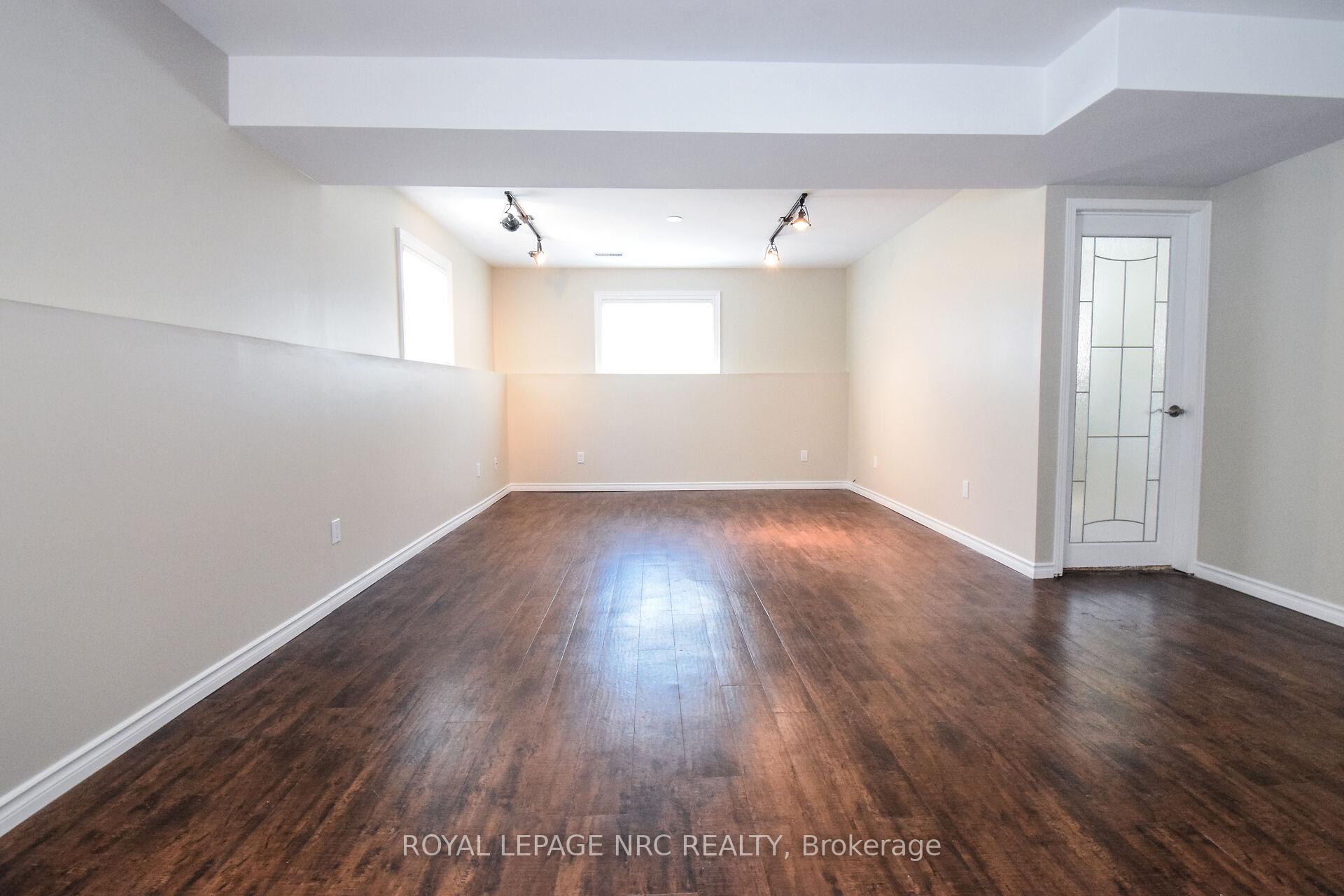 Photo 26 of 4974 Windgate Drive E, Niagara Falls, Ascot — HOMEH