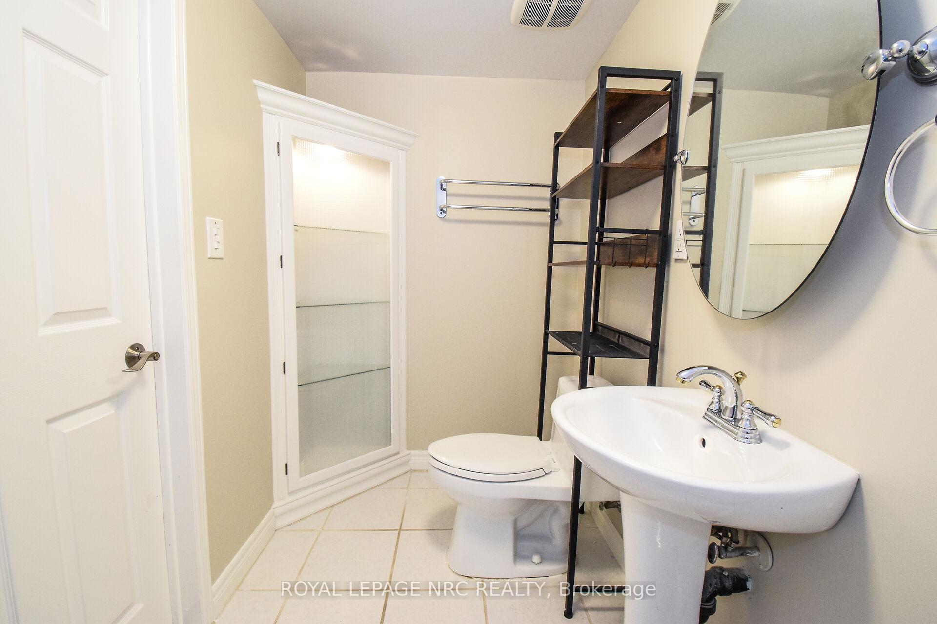 Photo 36 of 4974 Windgate Drive E, Niagara Falls, Ascot — HOMEH