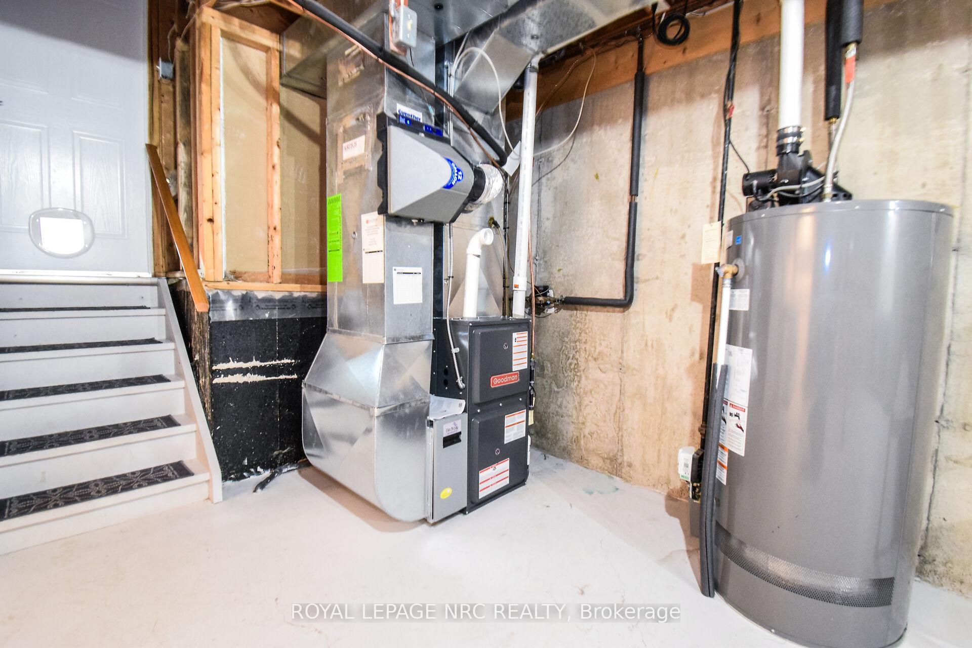 Photo 38 of 4974 Windgate Drive E, Niagara Falls, Ascot — HOMEH