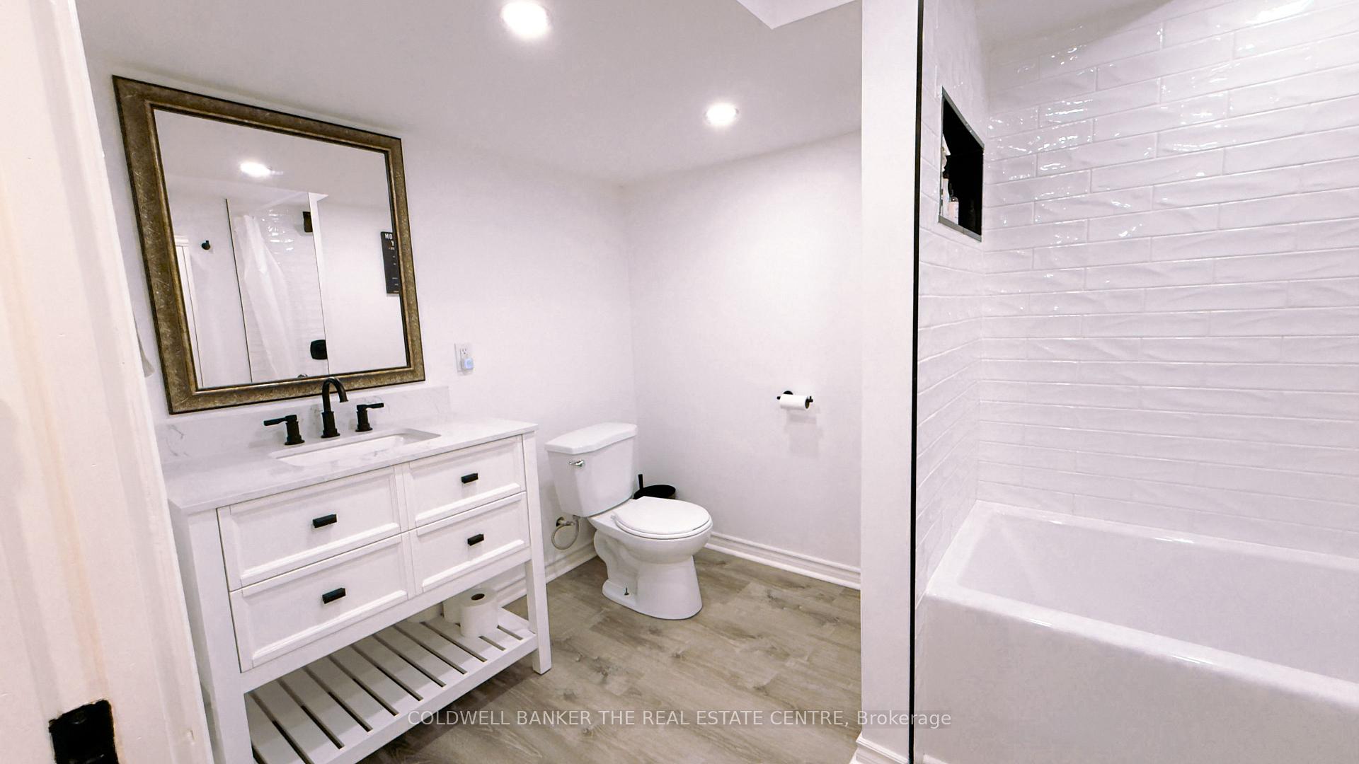 Photo 22 of 741 Jasmine Crescent, Oshawa, Centennial — HOMEH