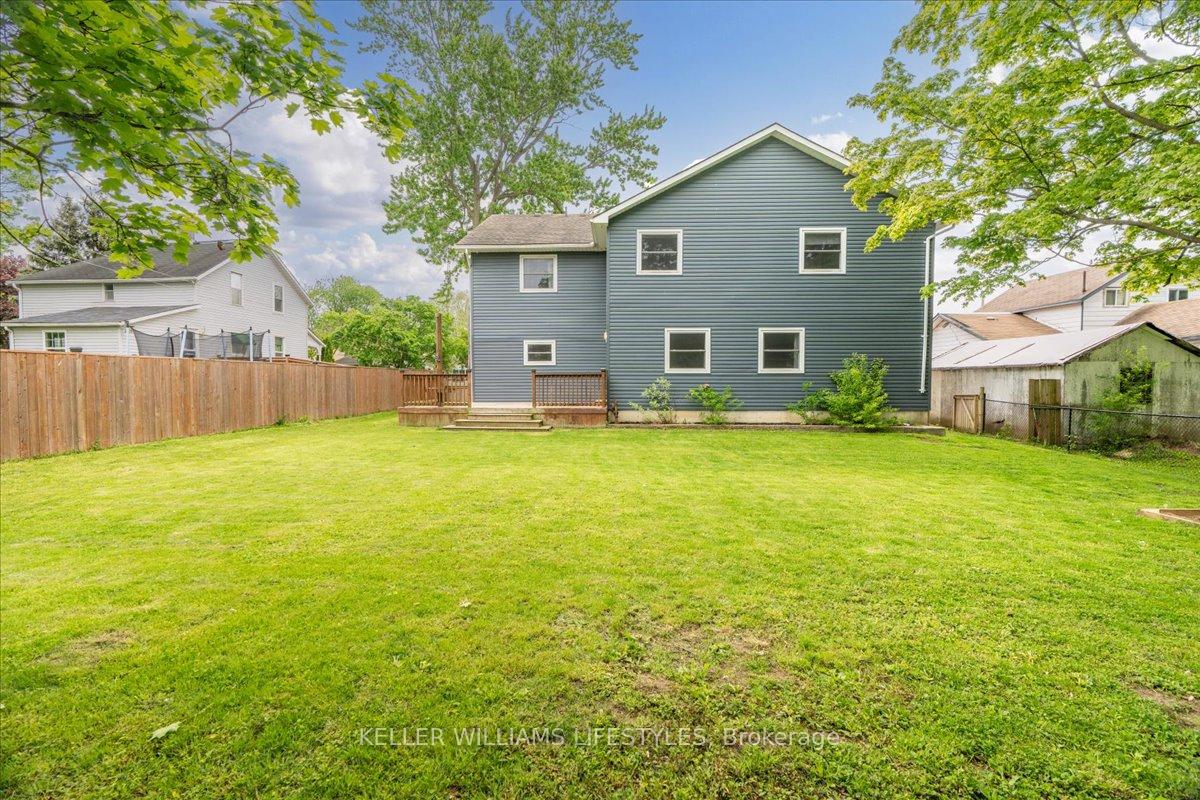 Photo 43 of 583 St.clair Street, Warwick, Watford — HOMEH