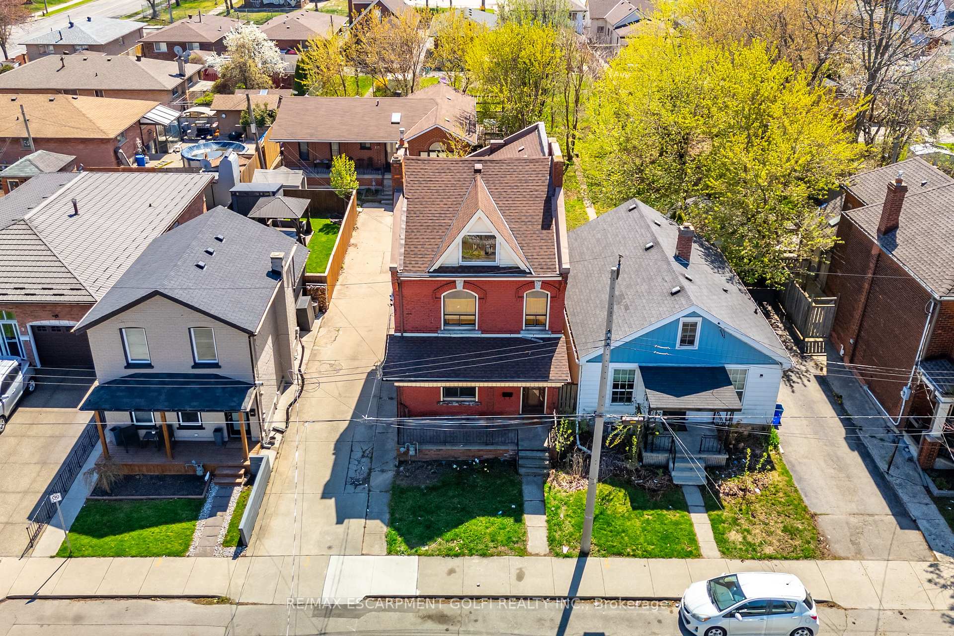 Photo 34 of 15 Picton Street W, Hamilton, Strathcona — HOMEH