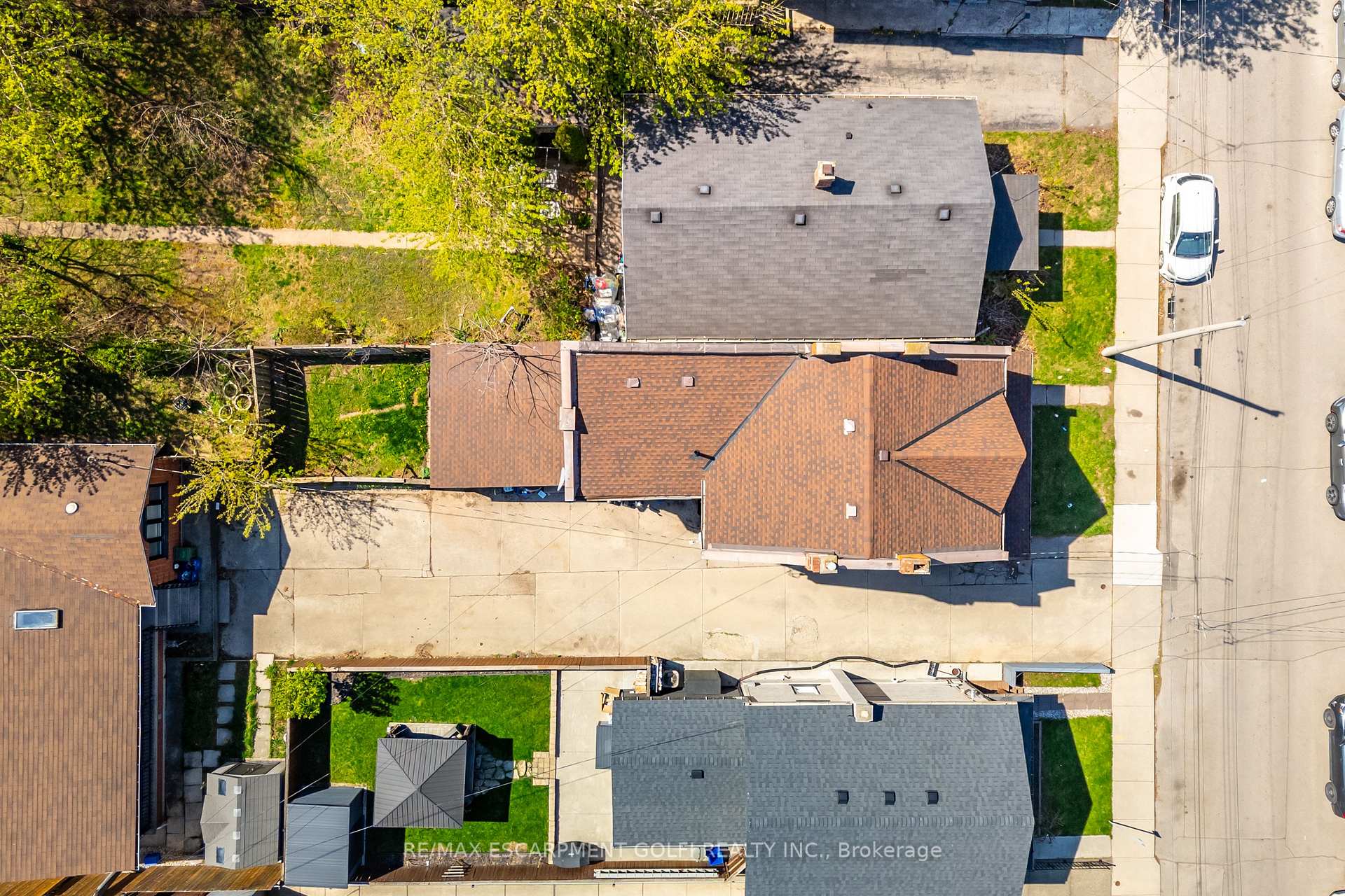 Photo 43 of 15 Picton Street W, Hamilton, Strathcona — HOMEH