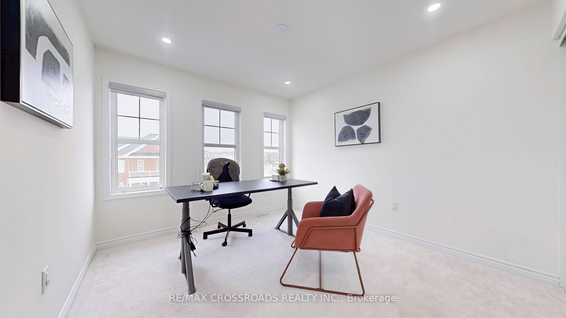 Photo 17 of 1072 Foxtail Crescent, Pickering, Rural Pickering — HOMEH