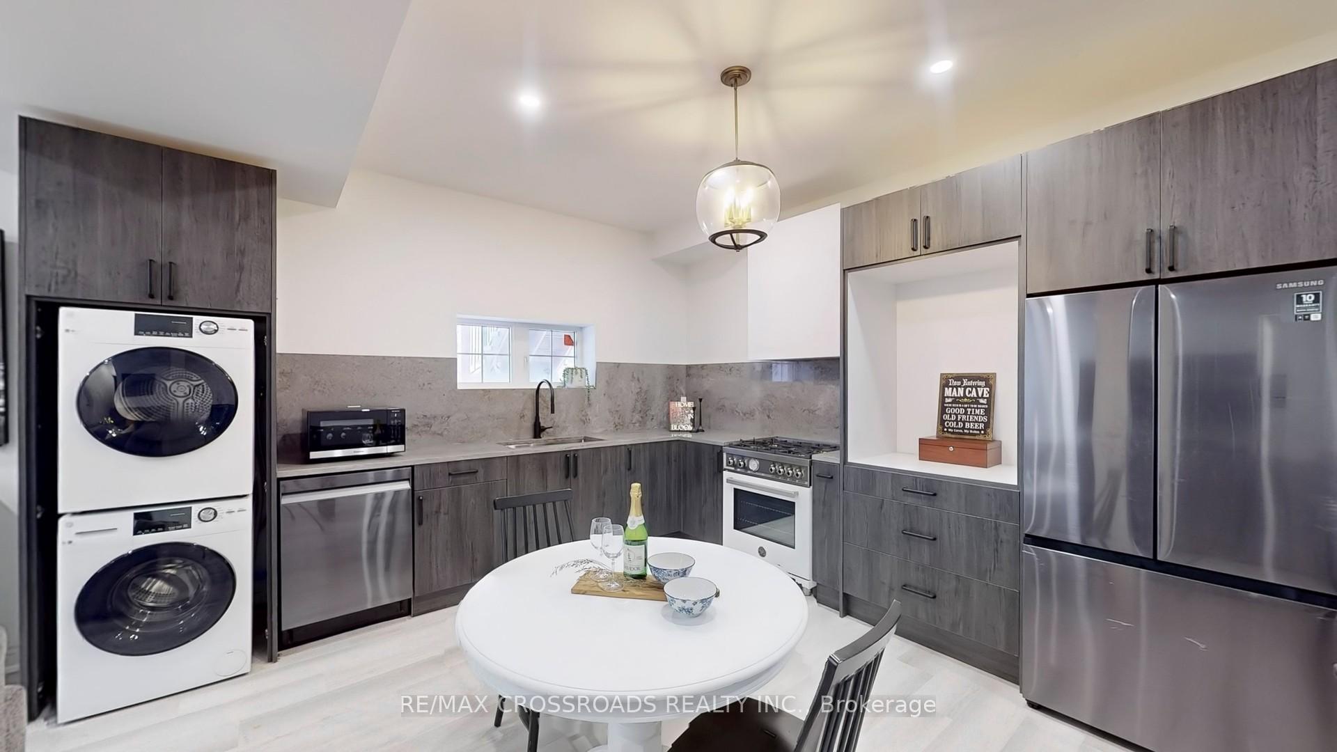 Photo 27 of 1072 Foxtail Crescent, Pickering, Rural Pickering — HOMEH