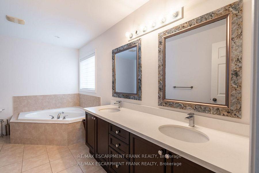 Photo 36 of 36 Showcase Drive, Hamilton, Stoney Creek — HOMEH