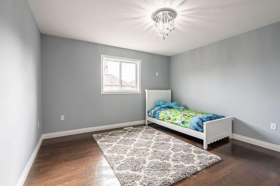 Photo 32 of 36 Showcase Drive, Hamilton, Stoney Creek — HOMEH