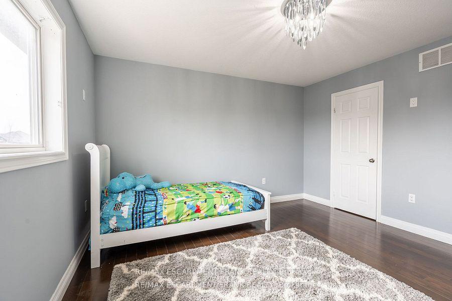 Photo 37 of 36 Showcase Drive, Hamilton, Stoney Creek — HOMEH