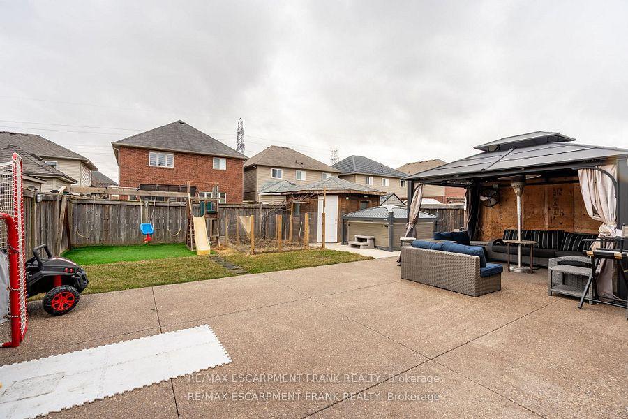 Photo 48 of 36 Showcase Drive, Hamilton, Stoney Creek — HOMEH