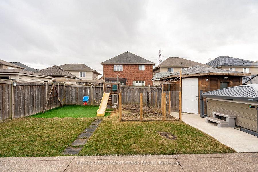 Photo 45 of 36 Showcase Drive, Hamilton, Stoney Creek — HOMEH